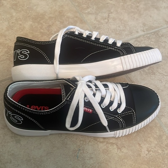 *GORGEOUS* *LIKE NEW* Levi’s Canvas Shoes Women's Size 7​ - Picture 8 of 9